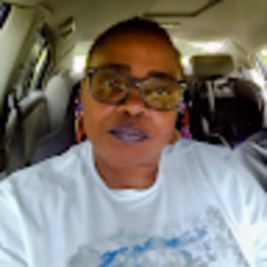 Meet your Posher, Sandra e.